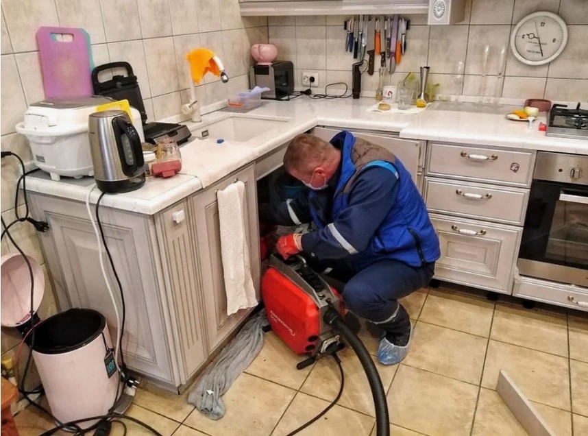 Derince Tuvaletm Tıkandı